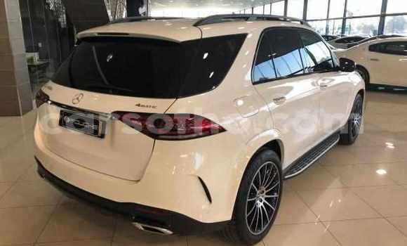 اشتري مستعمل Mercedes-Benz ML–Class White سيارة في Maseru في Maseru اشتري مستعمل Mercedes-Benz ML–Class White سيارة في Maseru في Maseru