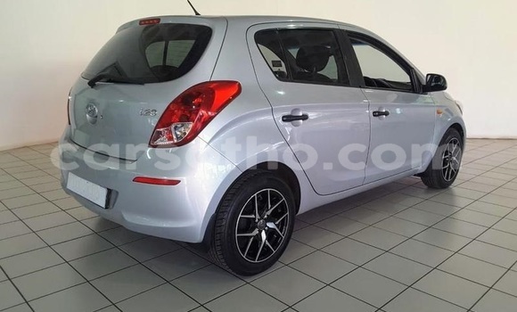 Buy Used Hyundai i20 Silver Car in Thaba–Tseka in Mafeteng Buy Used Hyundai i20 Silver Car in Thaba–Tseka in Mafeteng