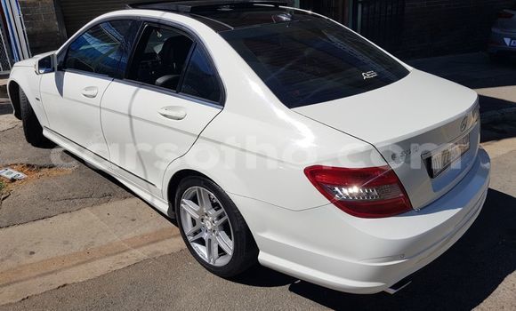 Buy Used Mercedes-Benz C–Class White Car in Maseru in Maseru Buy Used Mercedes-Benz C–Class White Car in Maseru in Maseru