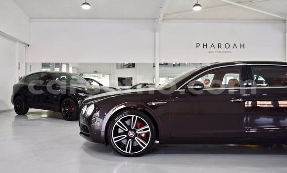 Buy Used Bentley Flying Spur White Car in Maseru in Maseru Buy Used Bentley Flying Spur White Car in Maseru in Maseru