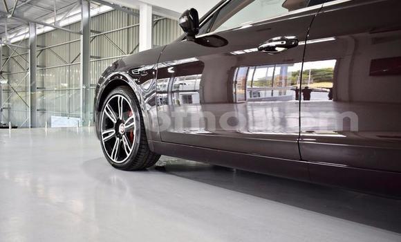 Buy Used Bentley Flying Spur White Car in Maseru in Maseru Buy Used Bentley Flying Spur White Car in Maseru in Maseru