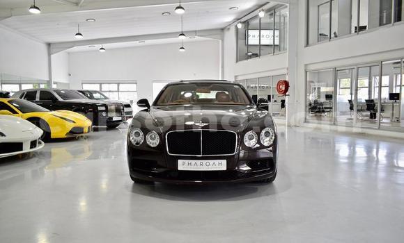 Buy Used Bentley Flying Spur White Car in Maseru in Maseru Buy Used Bentley Flying Spur White Car in Maseru in Maseru