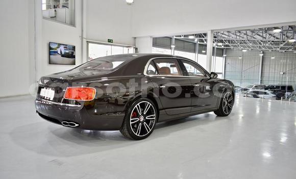 Buy Used Bentley Flying Spur White Car in Maseru in Maseru Buy Used Bentley Flying Spur White Car in Maseru in Maseru