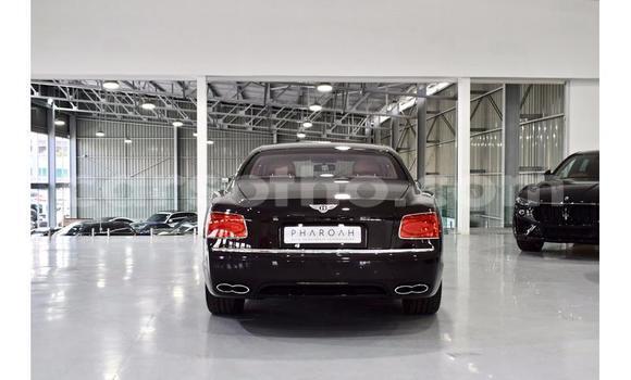 Buy Used Bentley Flying Spur White Car in Maseru in Maseru Buy Used Bentley Flying Spur White Car in Maseru in Maseru