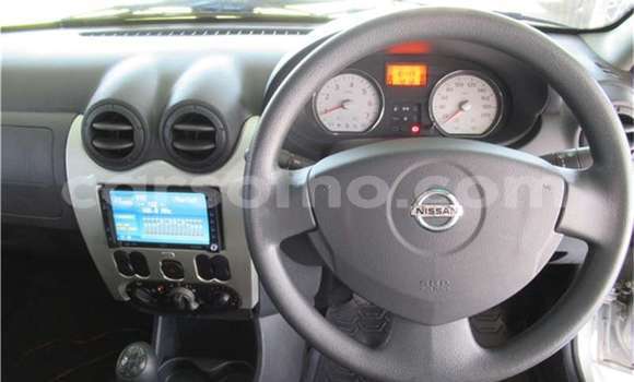 Buy Used Nissan NP 300 Brown Car in Maseru in Maseru Buy Used Nissan NP 300 Brown Car in Maseru in Maseru