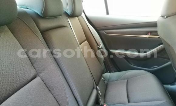 Sayi Na hannu Mazda Mazda 3 Red Mota in Maseru a Maseru Sayi Na hannu Mazda Mazda 3 Red Mota in Maseru a Maseru