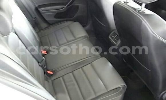 Sayi Na hannu Volkswagen Golf R White Mota in Maseru a Maseru Sayi Na hannu Volkswagen Golf R White Mota in Maseru a Maseru