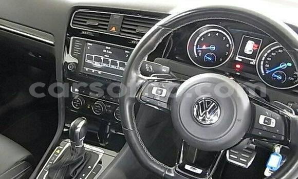 Sayi Na hannu Volkswagen Golf R White Mota in Maseru a Maseru Sayi Na hannu Volkswagen Golf R White Mota in Maseru a Maseru