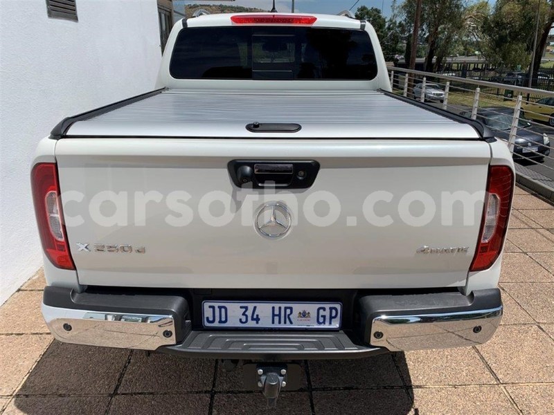 Big with watermark mercedes benz x klasse concept mohale's hoek mohale's hoek 14825