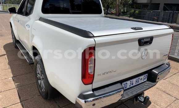 اشتري مستعمل Mercedes-Benz X-klasse Concept Silver سيارة في Mohale's Hoek في Mohale's Hoek اشتري مستعمل Mercedes-Benz X-klasse Concept Silver سيارة في Mohale's Hoek في Mohale's Hoek