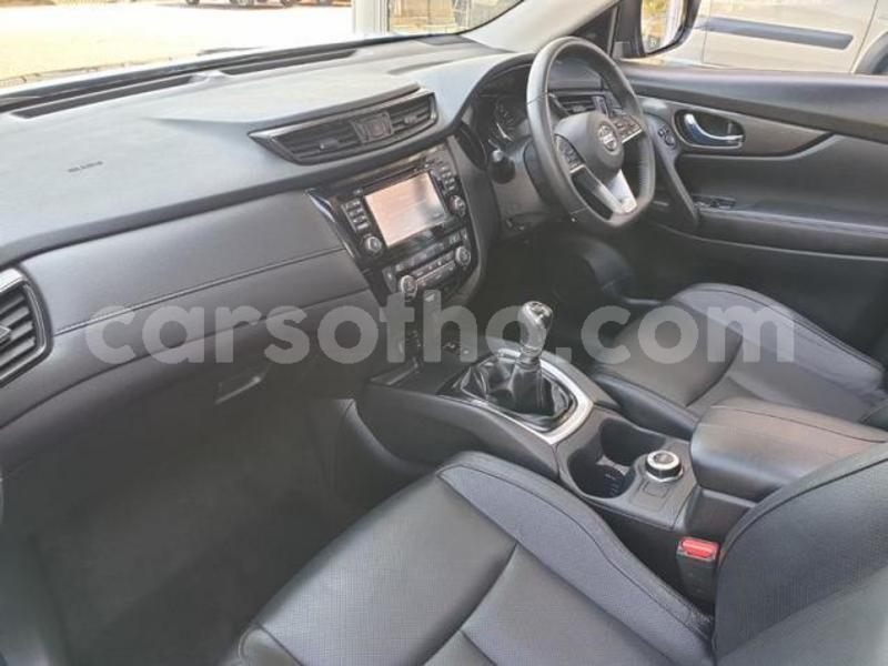 Big with watermark nissan x%e2%80%93trail leribe maputsoe 14830