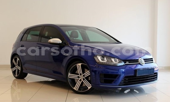 Sayi Na hannu Volkswagen Golf R Blue Mota in Hlotse a Leribe Sayi Na hannu Volkswagen Golf R Blue Mota in Hlotse a Leribe