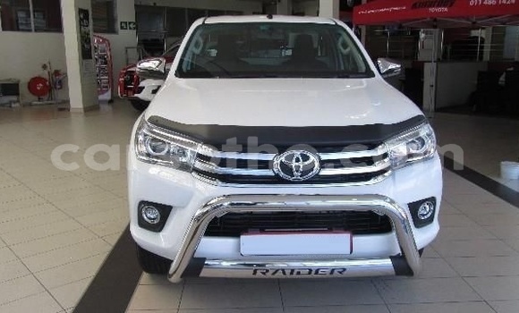 Buy Used Toyota Hilux Green Car in Maseru in Maseru Buy Used Toyota Hilux Green Car in Maseru in Maseru