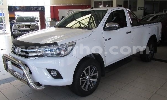 Buy Used Toyota Hilux Green Car in Maseru in Maseru Buy Used Toyota Hilux Green Car in Maseru in Maseru