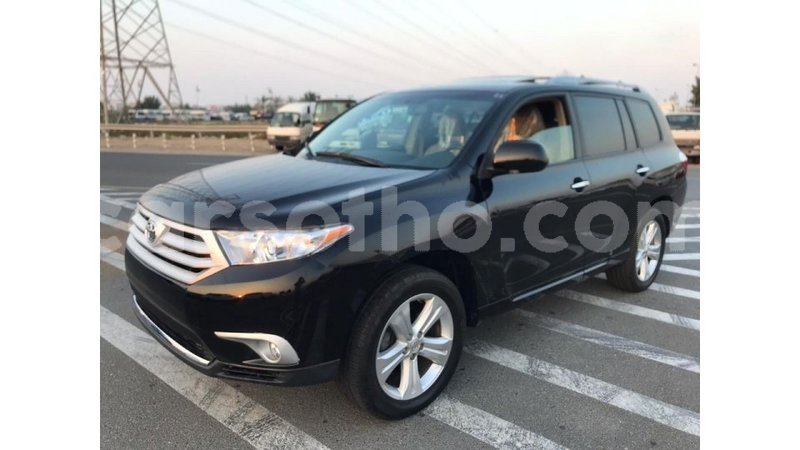 Big with watermark toyota highlander maseru import dubai 14840