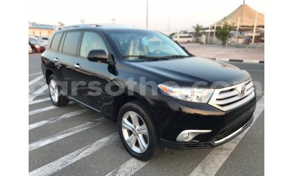 Buy Import Toyota Highlander Black Car in Import - Dubai in Maseru Buy Import Toyota Highlander Black Car in Import - Dubai in Maseru