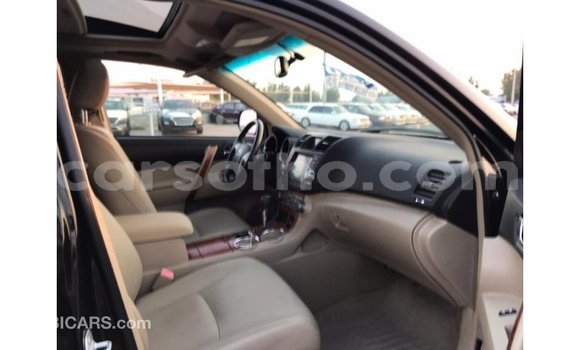 Buy Import Toyota Highlander Black Car in Import - Dubai in Maseru Buy Import Toyota Highlander Black Car in Import - Dubai in Maseru