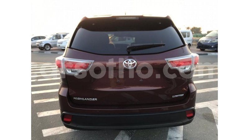 Big with watermark toyota highlander maseru import dubai 14841