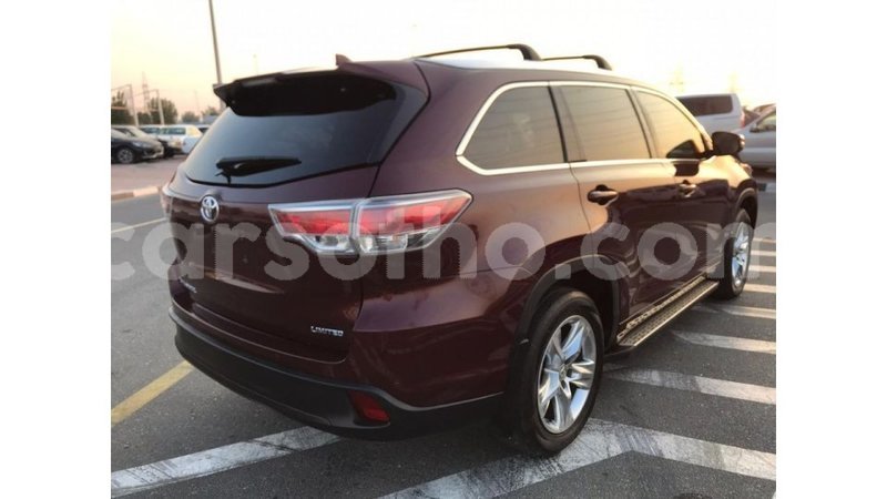 Big with watermark toyota highlander maseru import dubai 14841