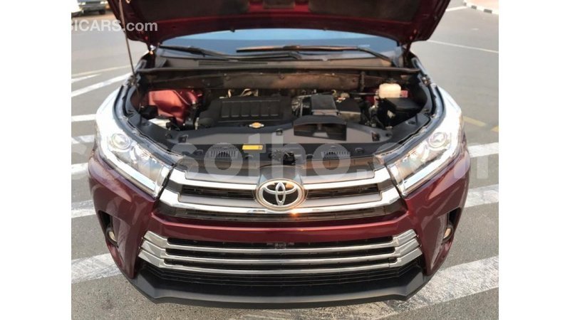 Big with watermark toyota highlander maseru import dubai 14841