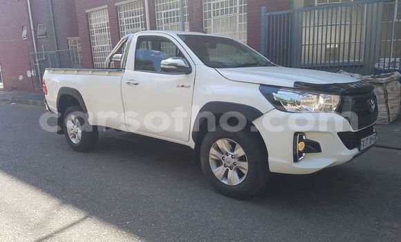 Buy Used Toyota Hilux White Car in Maseru in Maseru Buy Used Toyota Hilux White Car in Maseru in Maseru