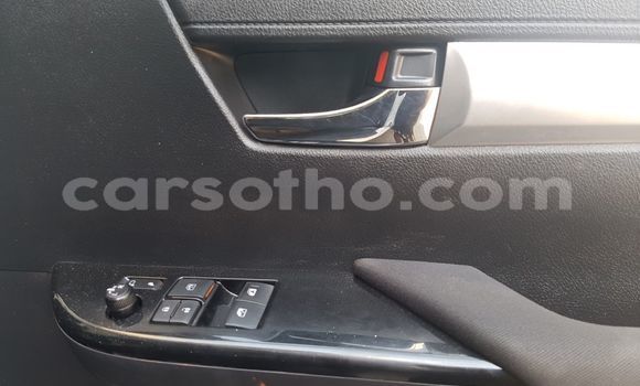 Buy Used Toyota Hilux White Car in Maseru in Maseru Buy Used Toyota Hilux White Car in Maseru in Maseru