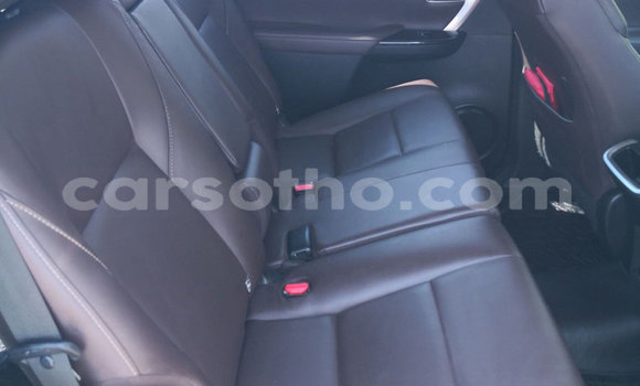 Acheter Occasion Voiture Toyota Fortuner Blanc à Butha–Buthe, Thaba-Tseka Acheter Occasion Voiture Toyota Fortuner Blanc à Butha–Buthe, Thaba-Tseka
