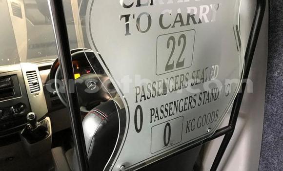 Acheter Occasion Utilitaire Mercedes‒Benz Sprinter Blanc à Butha Buthe, Butha-Buthe Acheter Occasion Utilitaire Mercedes‒Benz Sprinter Blanc à Butha Buthe, Butha-Buthe