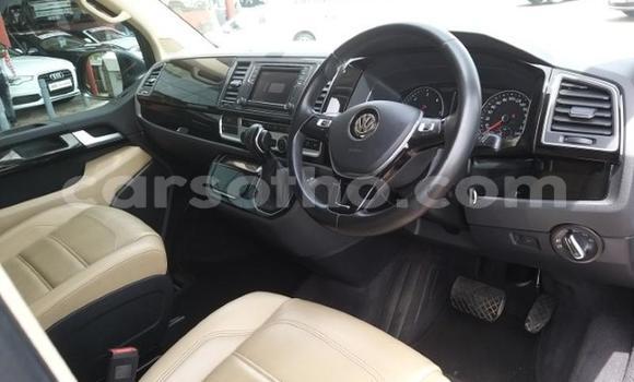Sayi Na hannu Volkswagen Caravelle Black Mota in Hlotse a Leribe Sayi Na hannu Volkswagen Caravelle Black Mota in Hlotse a Leribe