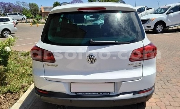 Sayi Na hannu Volkswagen Tiguan White Mota in Hlotse a Leribe Sayi Na hannu Volkswagen Tiguan White Mota in Hlotse a Leribe