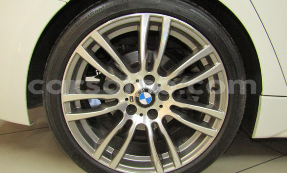 Acheter Occasion Voiture BMW 3–Series Vert à Maseru, Maseru Acheter Occasion Voiture BMW 3–Series Vert à Maseru, Maseru