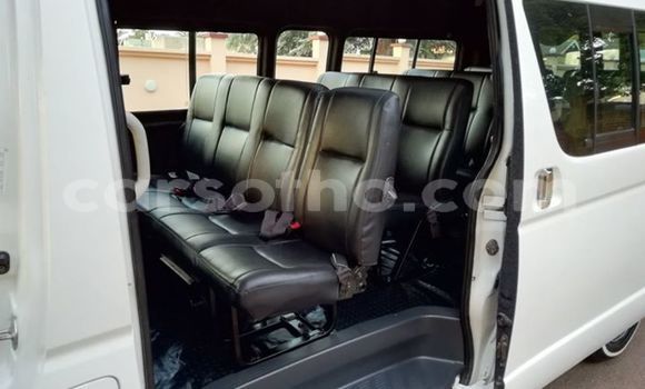 Buy Used Toyota Aqua White Car in Maputsoa in Leribe Buy Used Toyota Aqua White Car in Maputsoa in Leribe