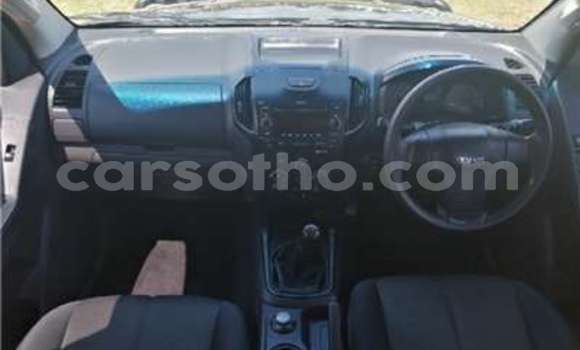 Sayi Na hannu Isuzu KB Black Mota in Maseru a Maseru Sayi Na hannu Isuzu KB Black Mota in Maseru a Maseru