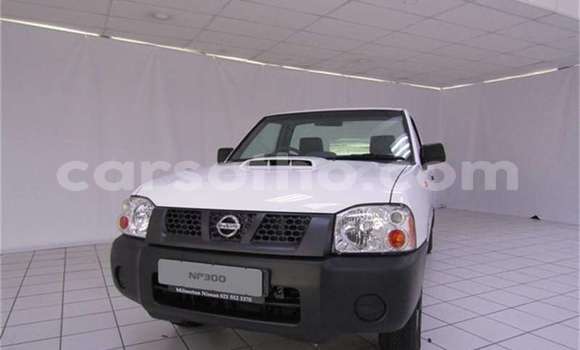 Acheter Occasion Voiture Nissan NP 300 Vert à Maseru, Maseru Acheter Occasion Voiture Nissan NP 300 Vert à Maseru, Maseru