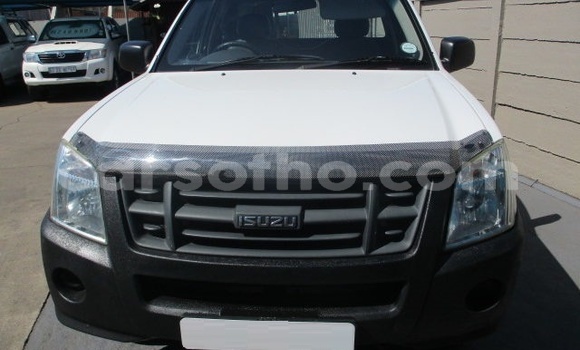 Acheter Occasion Voiture Isuzu KB Vert à Maseru, Maseru Acheter Occasion Voiture Isuzu KB Vert à Maseru, Maseru