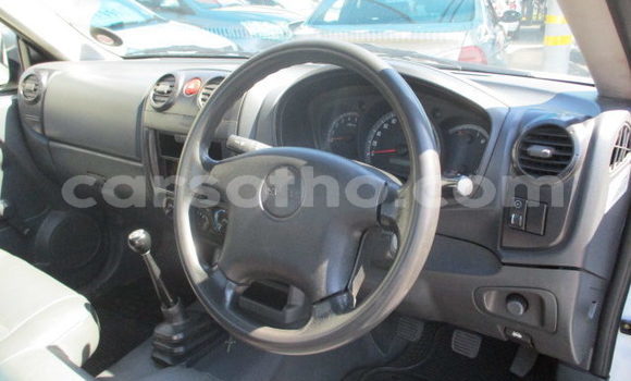 Acheter Occasion Voiture Isuzu KB Vert à Maseru, Maseru Acheter Occasion Voiture Isuzu KB Vert à Maseru, Maseru