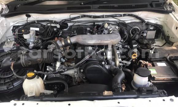 Buy Used Toyota Hilux White Car in Maseru in Maseru Buy Used Toyota Hilux White Car in Maseru in Maseru