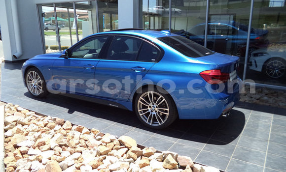 Sayi Na hannu BMW 3200 Blue Mota in Maseru a Maseru Sayi Na hannu BMW 3200 Blue Mota in Maseru a Maseru