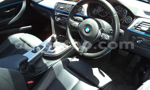 Sayi Na hannu BMW 3200 Blue Mota in Maseru a Maseru Sayi Na hannu BMW 3200 Blue Mota in Maseru a Maseru