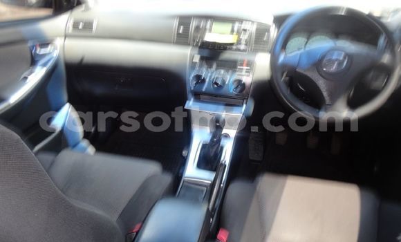 Sayi Na hannu Toyota Runx Red Mota in Maseru a Maseru Sayi Na hannu Toyota Runx Red Mota in Maseru a Maseru