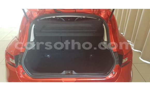 Buy Used Renault Clio Red Car in Maseru in Maseru Buy Used Renault Clio Red Car in Maseru in Maseru