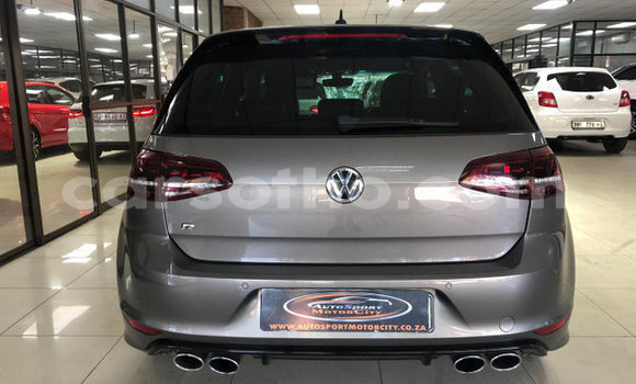 اشتري مستعمل Volkswagen Golf Other سيارة في Hlotse في Leribe اشتري مستعمل Volkswagen Golf Other سيارة في Hlotse في Leribe