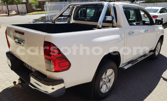Buy Used Toyota Hilux White Car in Butha–Buthe in Thaba-Tseka Buy Used Toyota Hilux White Car in Butha–Buthe in Thaba-Tseka
