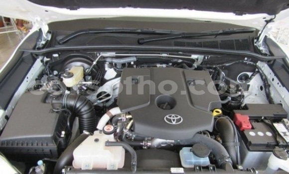 Buy Used Toyota Hilux White Car in Butha–Buthe in Thaba-Tseka Buy Used Toyota Hilux White Car in Butha–Buthe in Thaba-Tseka
