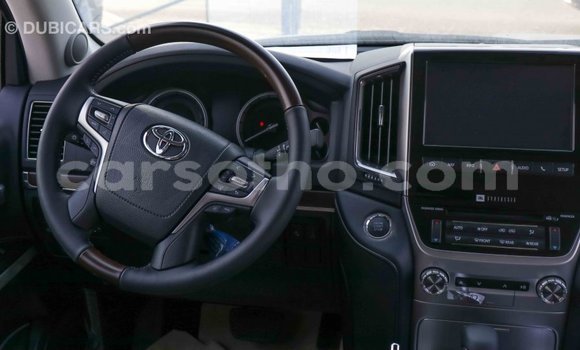 اشتري Imported Toyota Land Cruiser Black سيارة في Import - Dubai في Maseru اشتري Imported Toyota Land Cruiser Black سيارة في Import - Dubai في Maseru