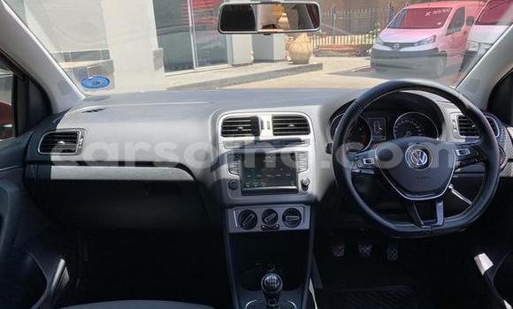 اشتري مستعمل Volkswagen Polo Red سيارة في Mafeteng في Mafeteng اشتري مستعمل Volkswagen Polo Red سيارة في Mafeteng في Mafeteng