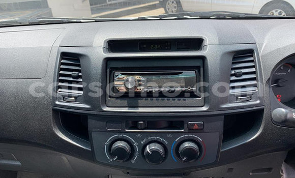 Acheter Occasion Voiture Toyota Hilux Blanc à Butha Buthe, Butha-Buthe Acheter Occasion Voiture Toyota Hilux Blanc à Butha Buthe, Butha-Buthe