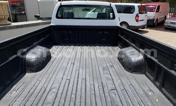 Acheter Occasion Voiture Toyota Hilux Blanc à Butha Buthe, Butha-Buthe Acheter Occasion Voiture Toyota Hilux Blanc à Butha Buthe, Butha-Buthe