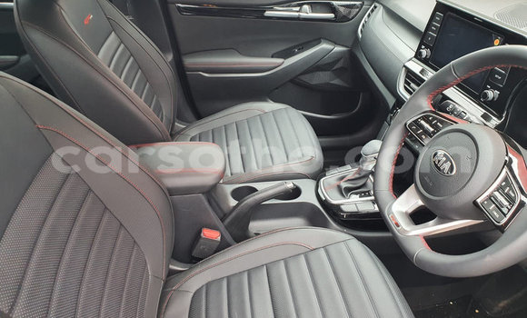 Buy Used Kia Sportage Blue Car in Hlotse in Leribe Buy Used Kia Sportage Blue Car in Hlotse in Leribe