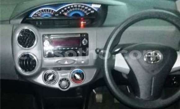 Sayi Na hannu Toyota Etios Brown Mota in Maseru a Maseru Sayi Na hannu Toyota Etios Brown Mota in Maseru a Maseru